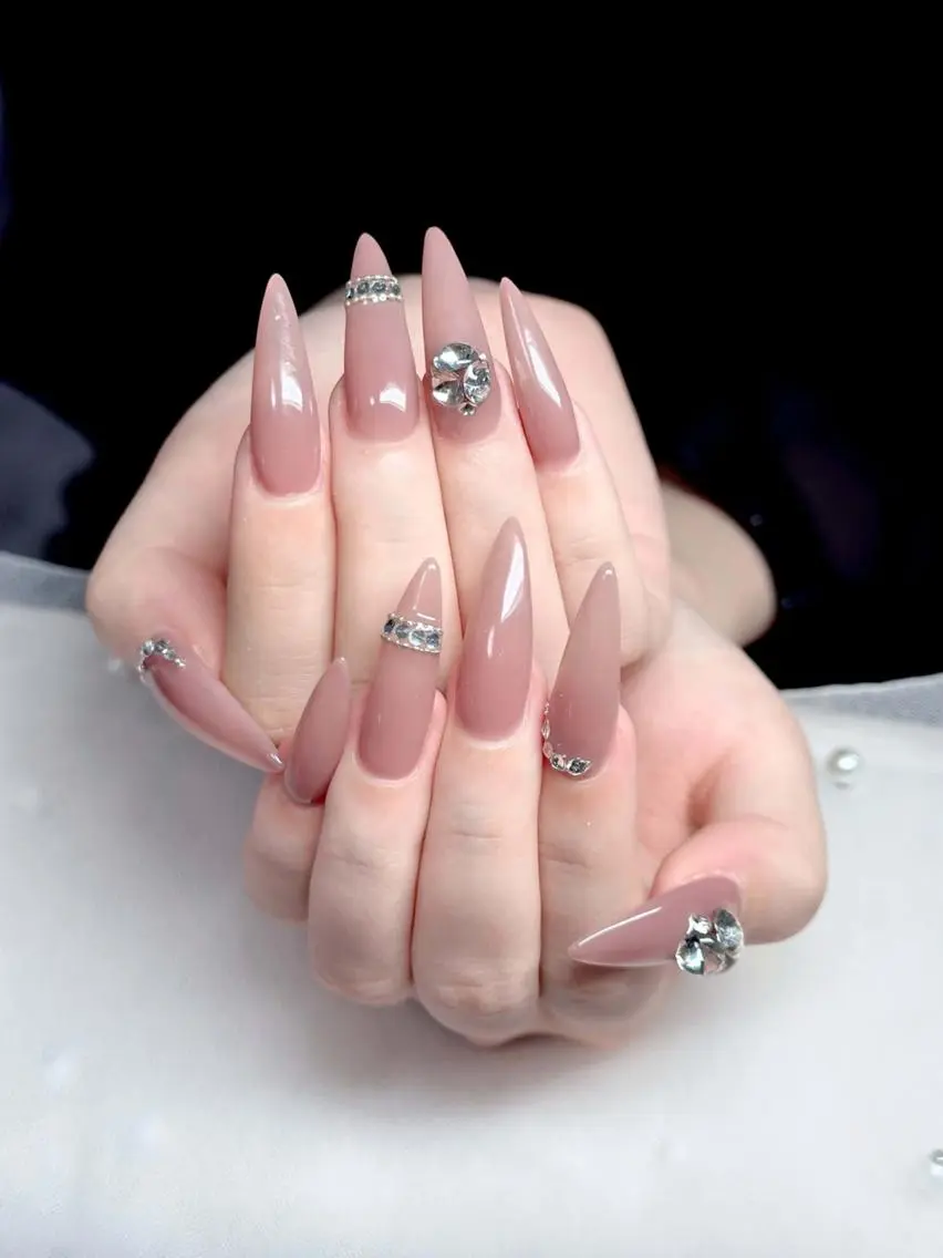 ネイル オーロラネイル チークネイル フットネイル ジェルネイル 韓国ネイル ハンドネイル H.baby Nail Salonのネイルデザイン