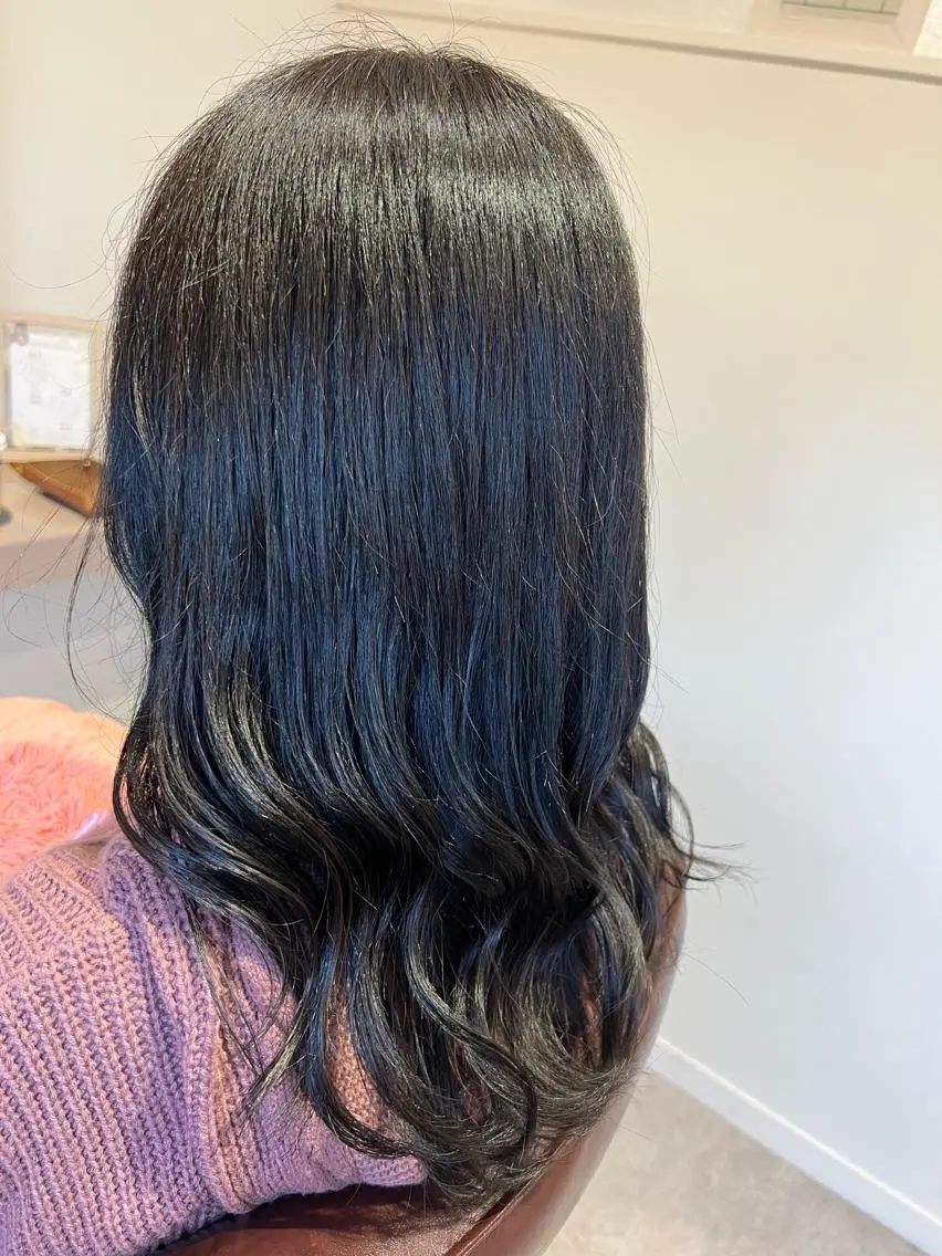 セミロング カット ヘアカラー 井上 美春のヘアスタイル