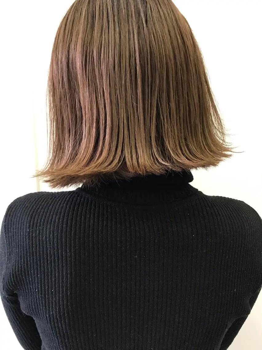 ショート カラー ベージュカラー 貫洞 大介のヘアスタイル