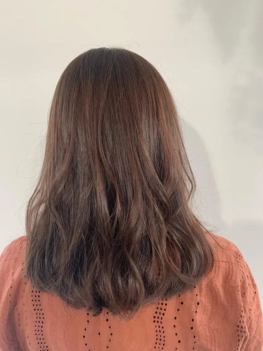セミロング カラー パーマ ヘアアレンジ 加藤 綾華のヘアスタイル