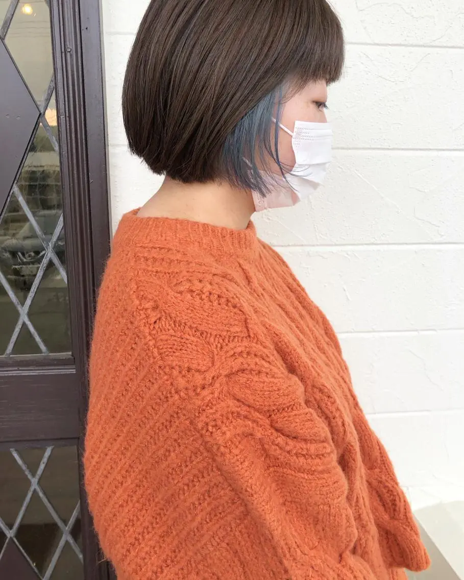 ショート カラー ブルーカラー グレージュ カット ヘアカラー 江原 彩華のヘアスタイル