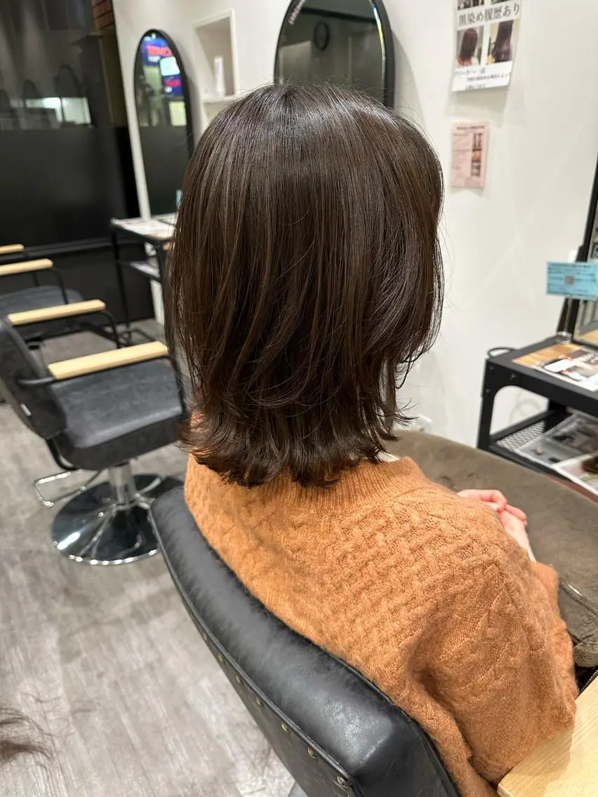 ミディアム ミディアムレイヤー レイヤーカット カット トリートメント 艶髪レイヤー上田 紗也🇰🇷💗のヘアスタイル