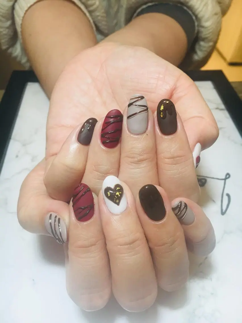 ネイル 持ち込み ハンドネイル LOVE NAIL 💕Sonoのネイルデザイン