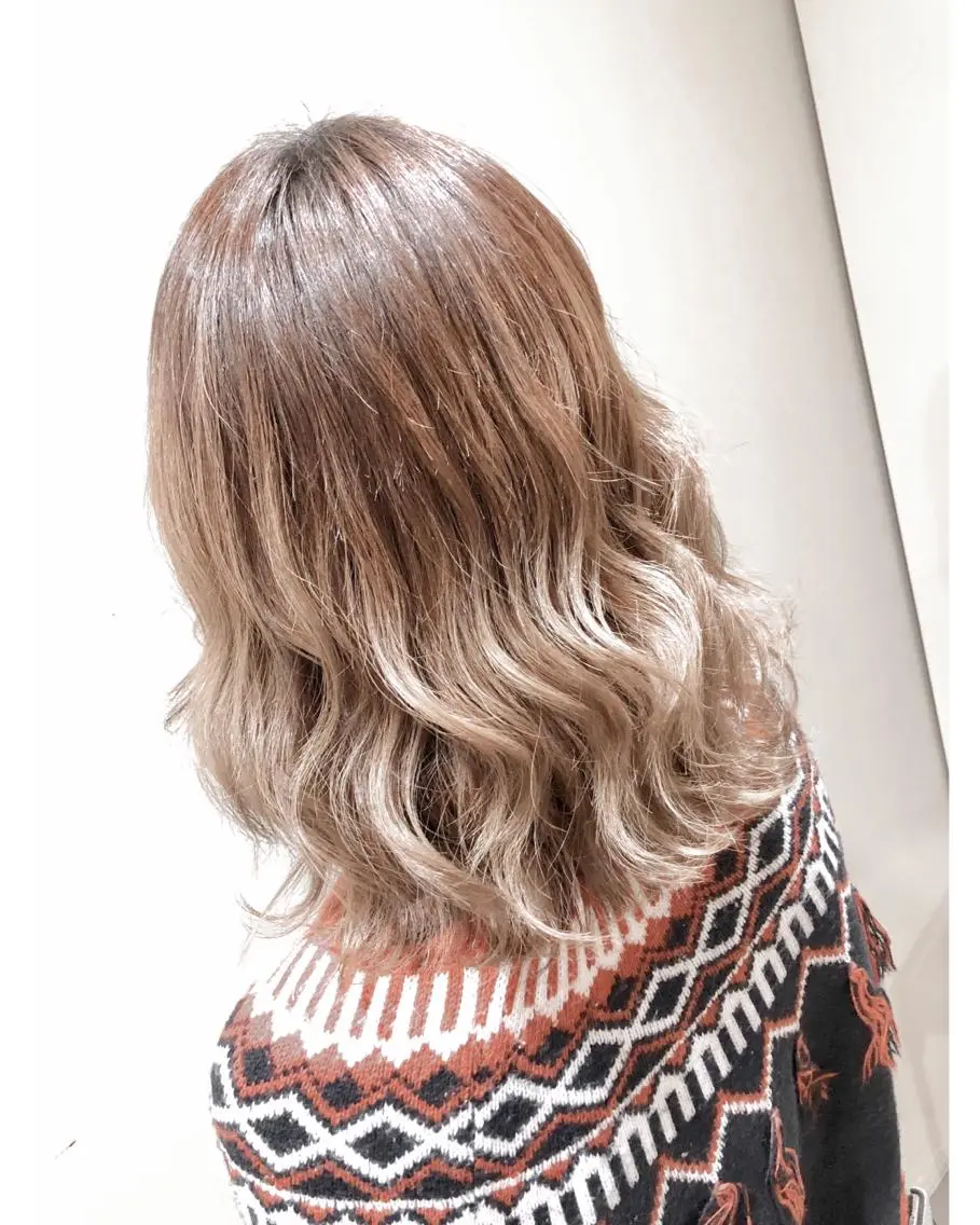 ロング ヘアカラー トリートメント 💓シールエクステ ルミエールのヘアスタイル