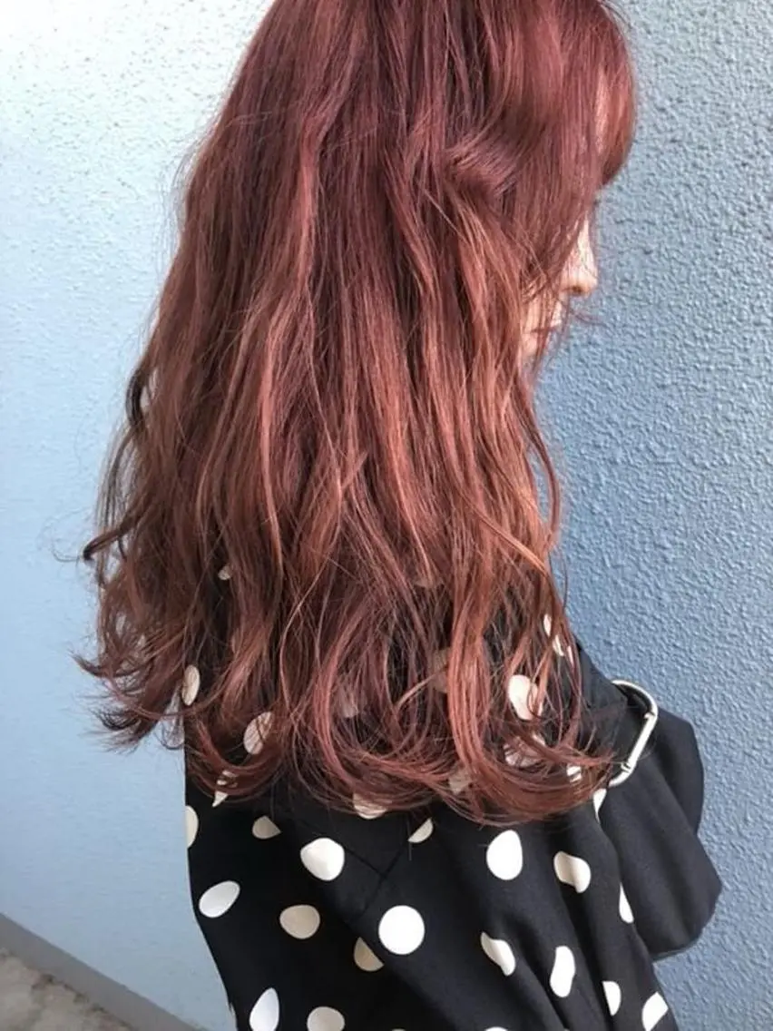 ロング カラー ブリーチ ケアブリーチ ピンクカラー レッドカラー Pia ツボイ ケイタのヘアスタイル