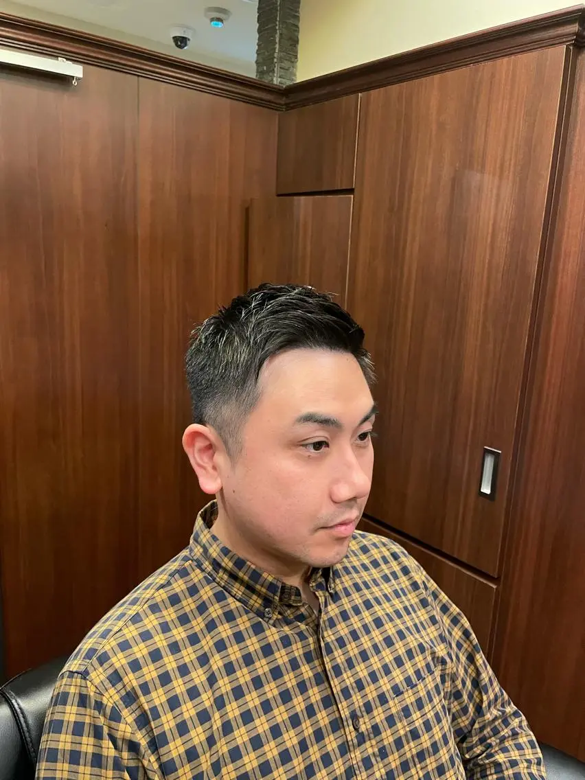 メンズ 横尾 太尊ビジネススタイルのヘアスタイル