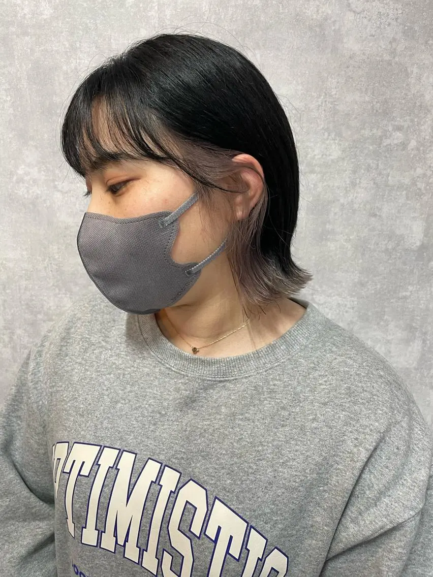 ショート 切りっぱなしボブ ショートボブ ハンサムショート 丸みショート アッシュ カット ヘアカラー トリートメント モテ髪/ボブ/ショー ト/アダチフウトのヘアスタイル