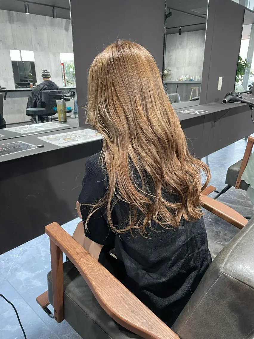 カラー ヘアカラー トリートメント 山田隆成/レイヤー カット支持率90%のヘアスタイル