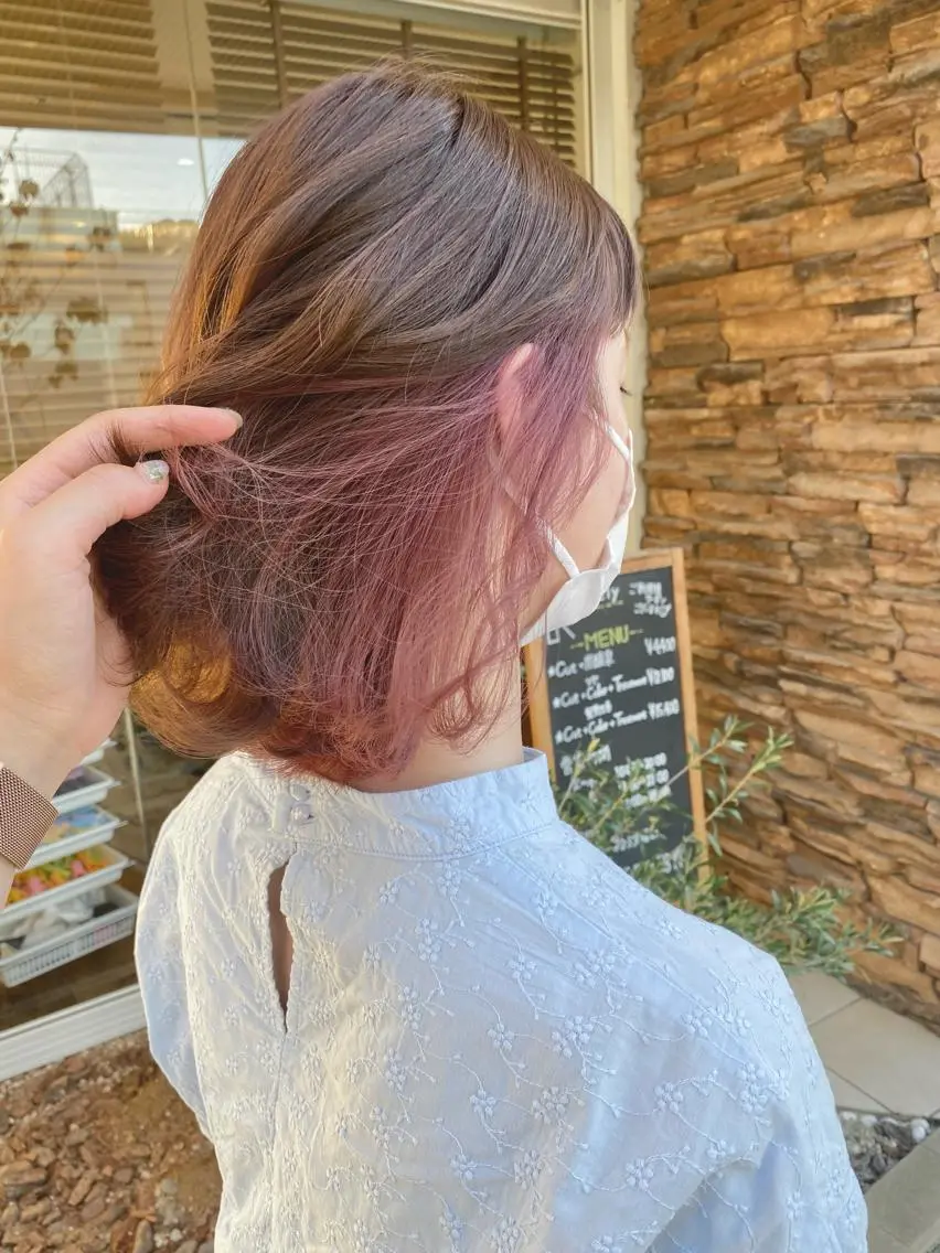 ミディアム カラー 髙井 麻帆のヘアスタイル
