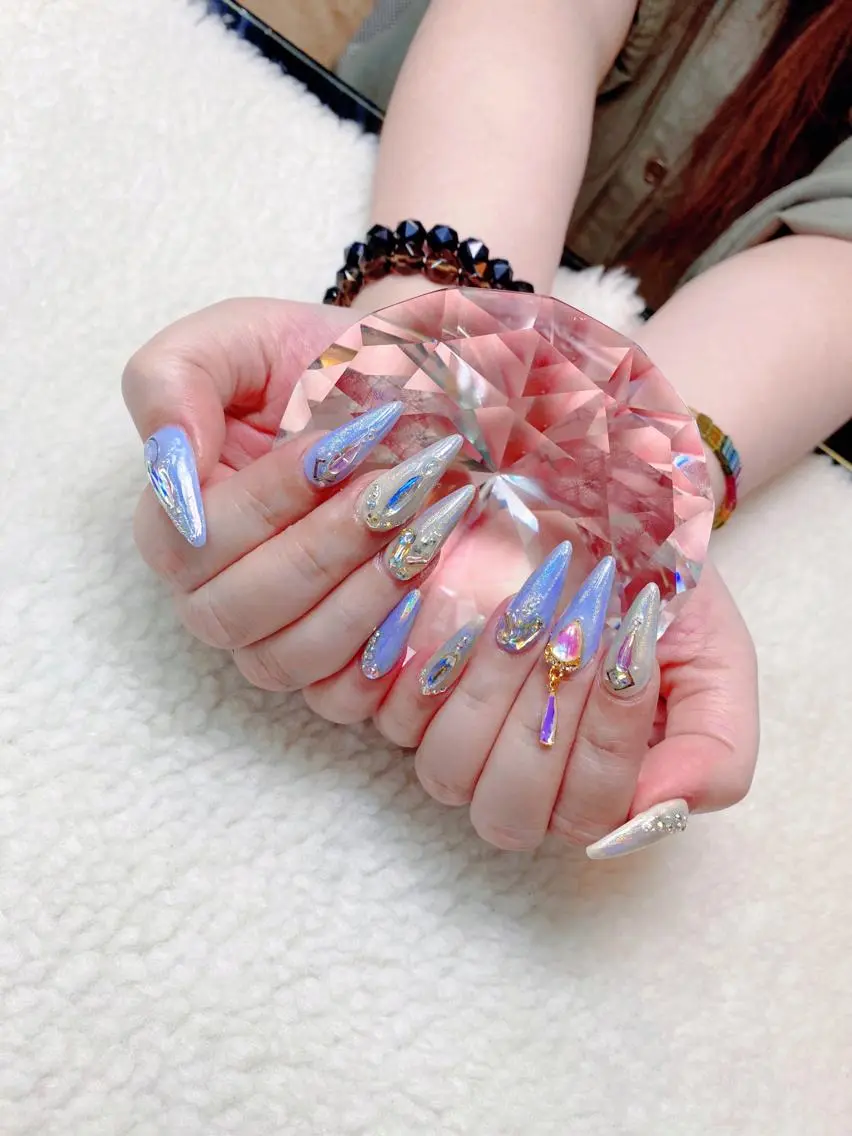 ネイル ハンドネイル ニコ ニコのネイルデザイン