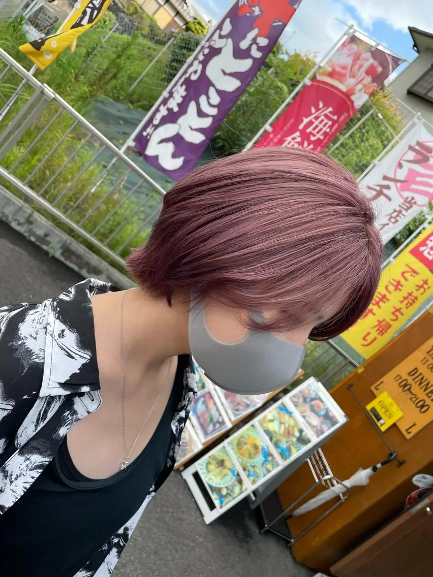 ショート カラー ブリーチ ピンクカラー JowA✂︎ 目片夏実のヘアスタイル