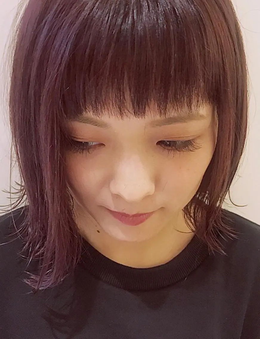 ミディアム カラー ピンクカラー 大阪福島韓国束感まつ げ Sayaka🤍のマツエク・マツパデザイン