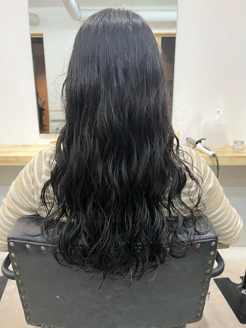 ロング パーマ カット パーマ トリートメント 🌼sunc HINAMI🌼のヘアスタイル