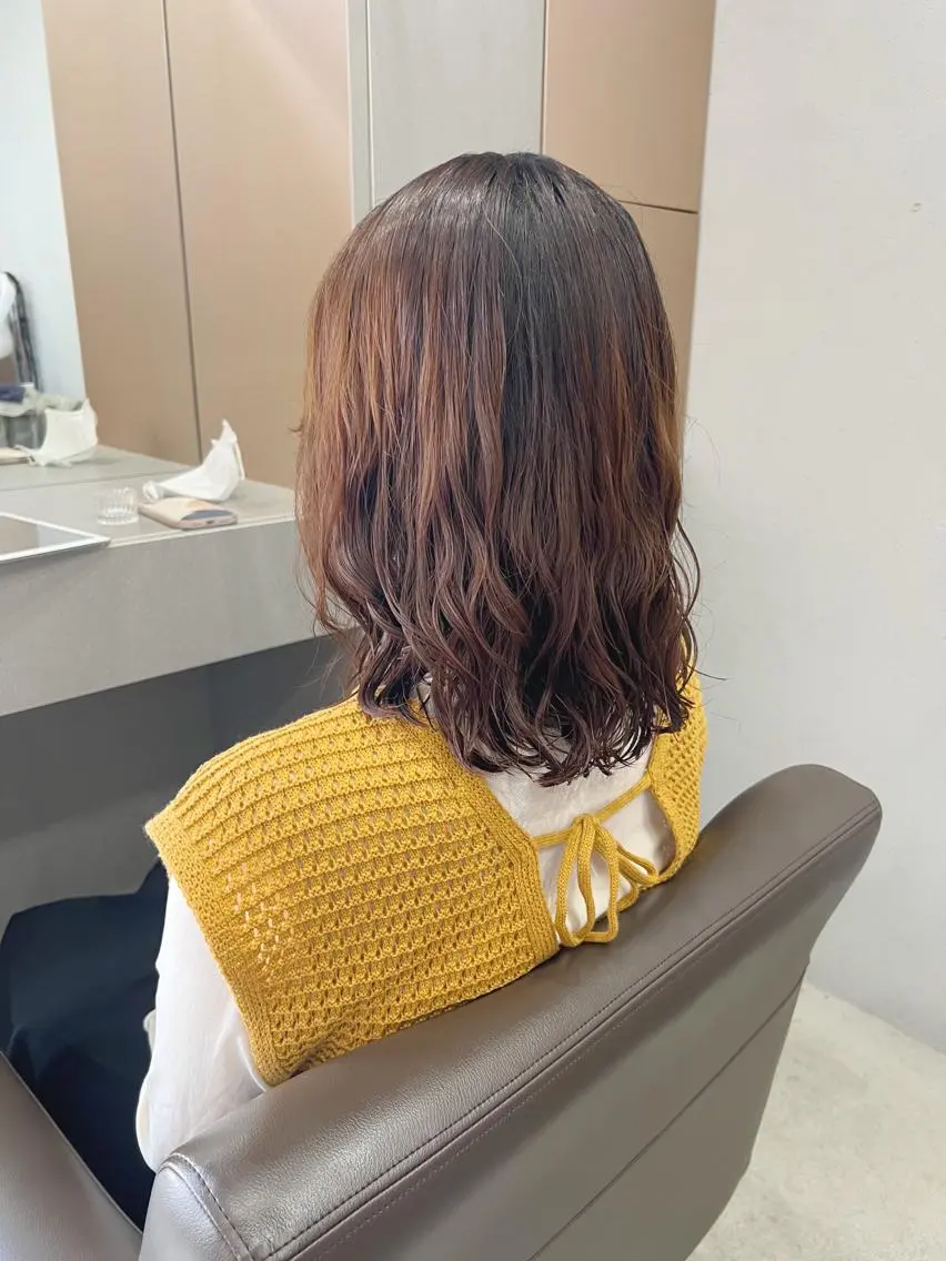 ミディアム パーマ カット ヘアカラー パーマ ボブパーマコテ巻き風 パーマNo1深江秀平のヘアスタイル