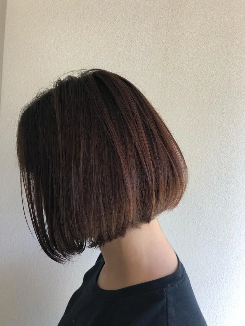 ショート カラー ベージュカラー ショコラベージュ グラデーションカラー ヘアカラー 樋口 祐次郎のヘアスタイル