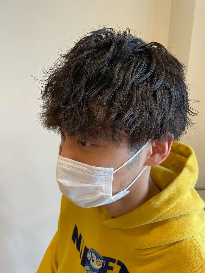 ショート カラー パーマ メンズ 山本 尚輝のヘアスタイル