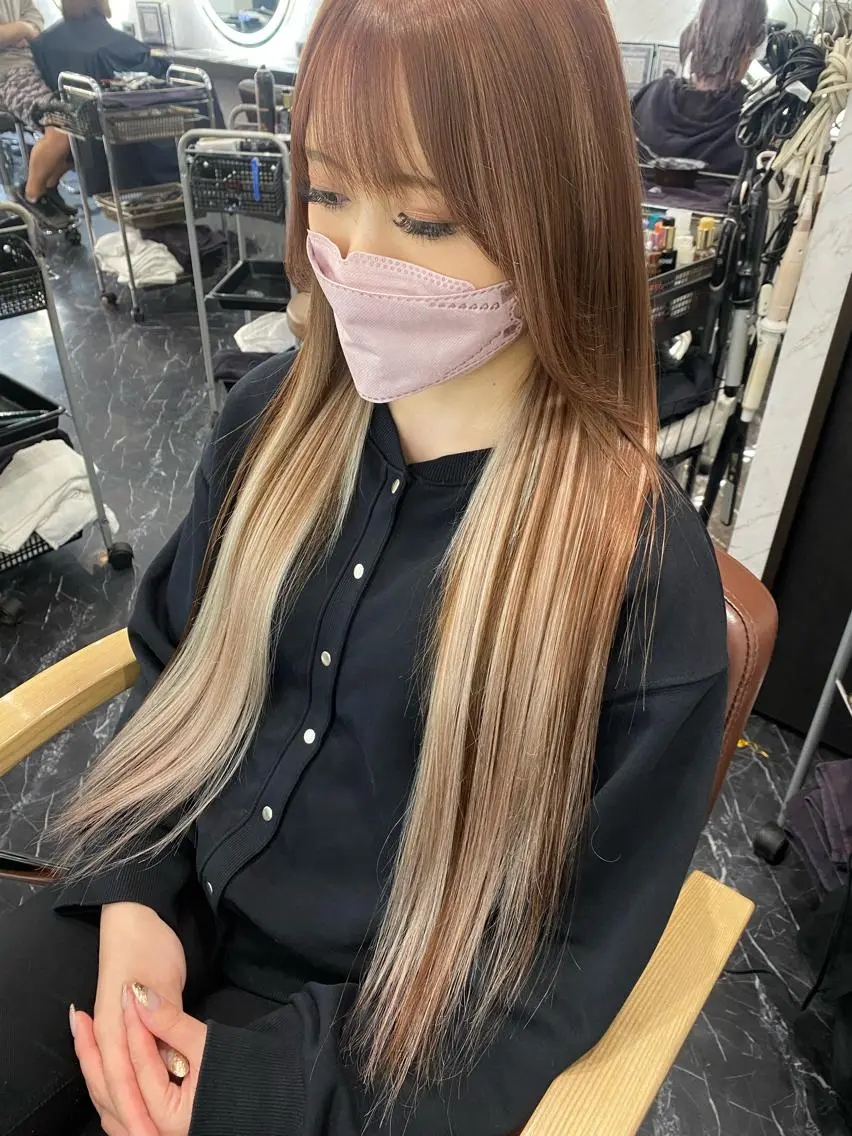 ロング LOHAS Kanaのヘアスタイル
