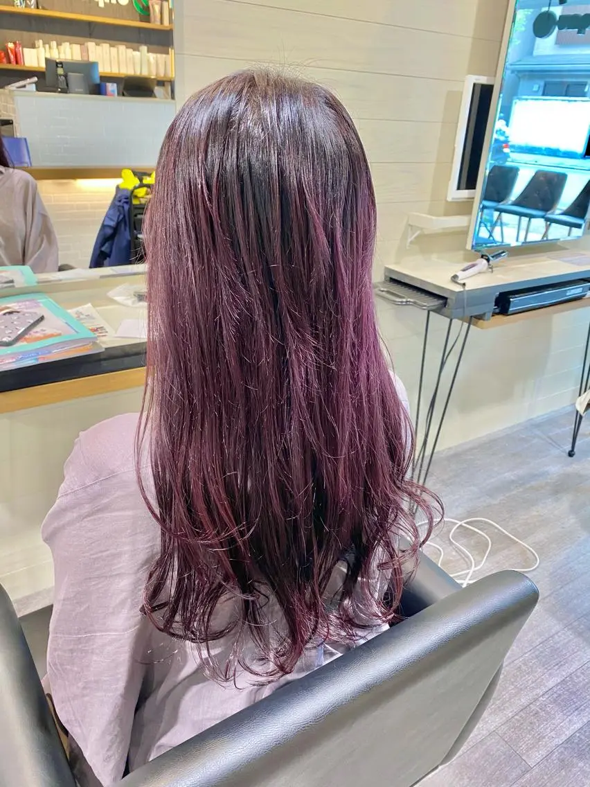 ロング カラー アディクシーカラー バレイヤージュ ブリーチ ケアブリーチ デザインカラー ヘアカラー 先着1名様限定 カット無料のヘアスタイル