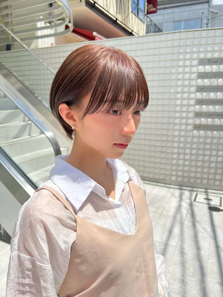 ショート サイドバング 吉見 健伸のヘアスタイル