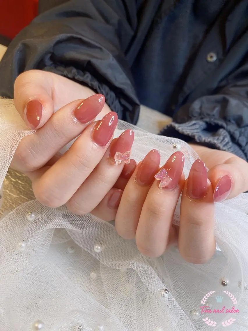 ネイル ハンドネイル Tinaネイル 難波のネイルデザイン