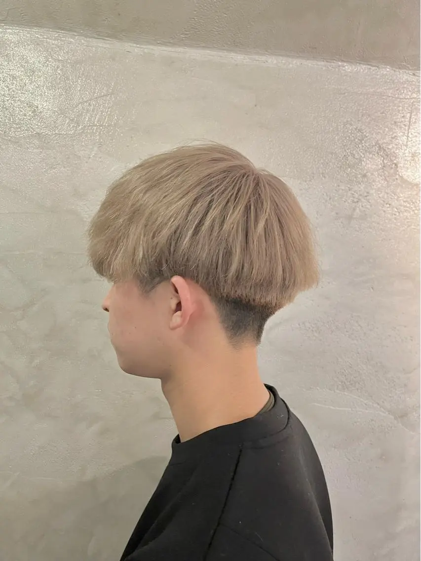 カラー メンズ メンズハイトーン ハイトーンカラー ヘアカラー 透明感カラー/ ブリーチ無し/RYOのヘアスタイル