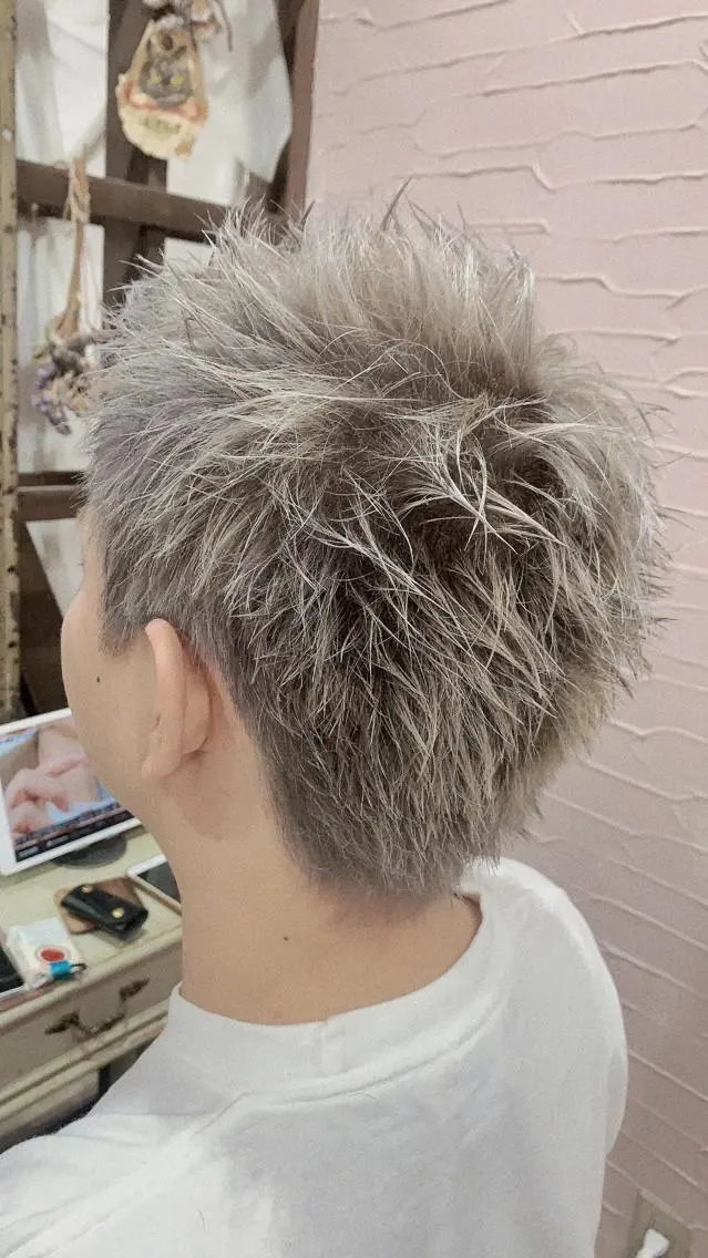 ショート カラー メンズ メンズベリーショート ベリーショート ショートヘア その他 メンズStylist 山根慧のヘアスタイル