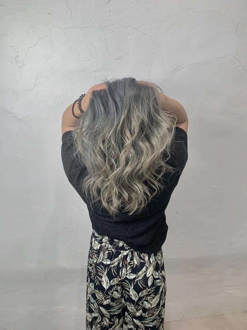 ミディアム カラー パーマ ヘアアレンジ メンズ まつげと眉 Meliaのマツエク・マツパデザイン