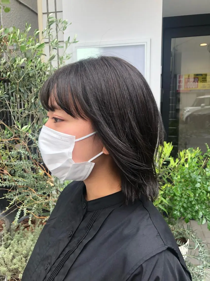 セミロング ヘアカラー ナチュラル透明感🌱 小山美樹子のヘアスタイル