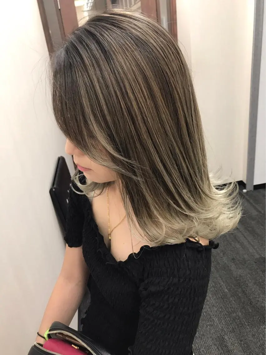 セミロング 外国人風カラー ハイライト 城領 直輝のヘアスタイル