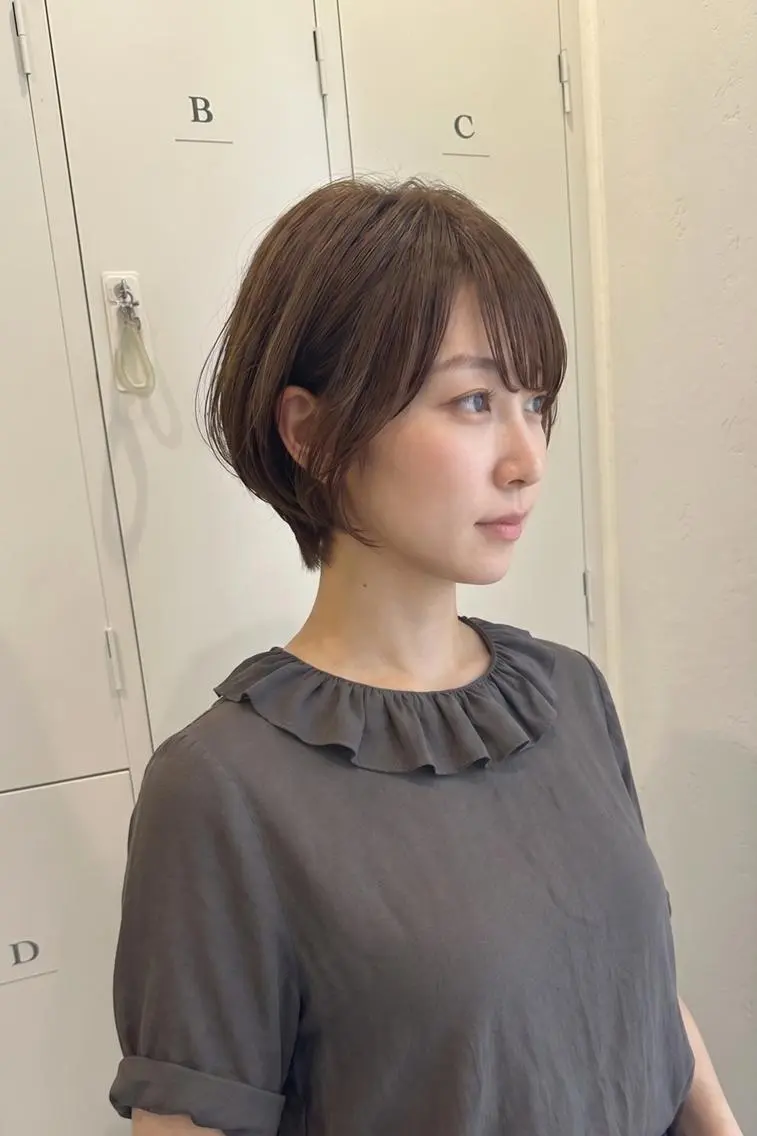ショート tre.甲子園口店/ レイヤーカットのヘアスタイル