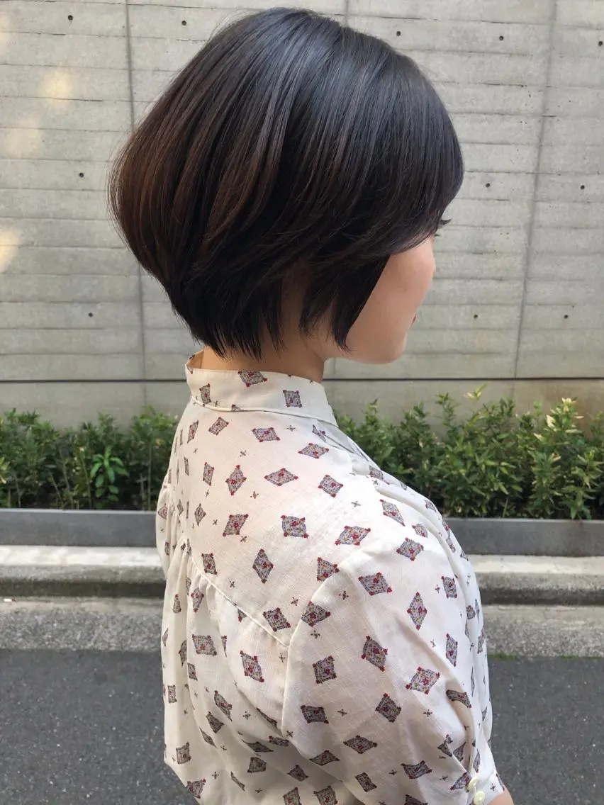 ショート 切りっぱなしボブ ボブ ハイライト レイヤーカット ショート職人 美容師【KENTA】のヘアスタイル