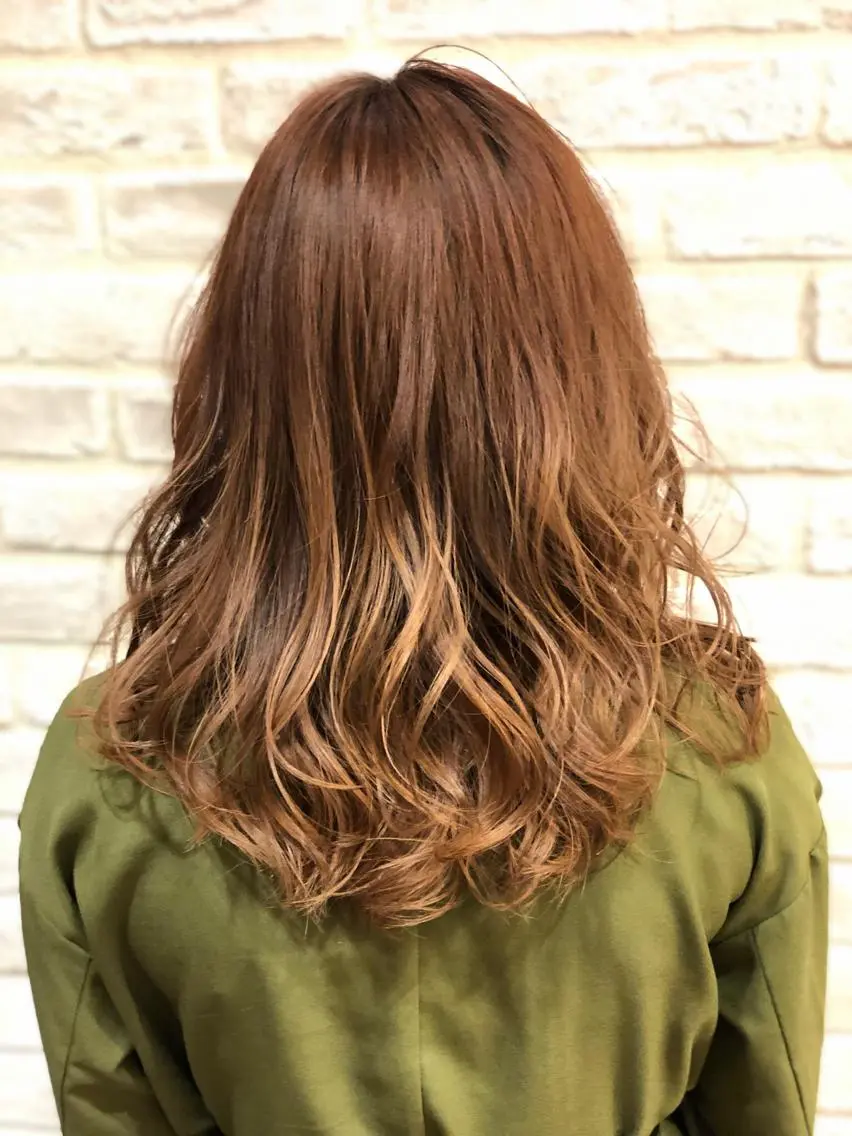 ミディアム カラー THINK SHOP KANTAのヘアスタイル