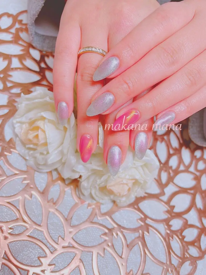 ネイル マグネットネイル Makana Manaのネイルデザイン