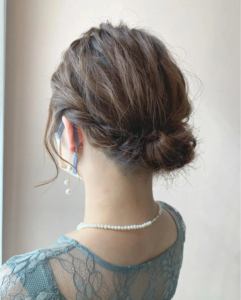 ショート ヘアアレンジ ボブ ヘアセット hubhair レイヤー/透明感のヘアスタイル