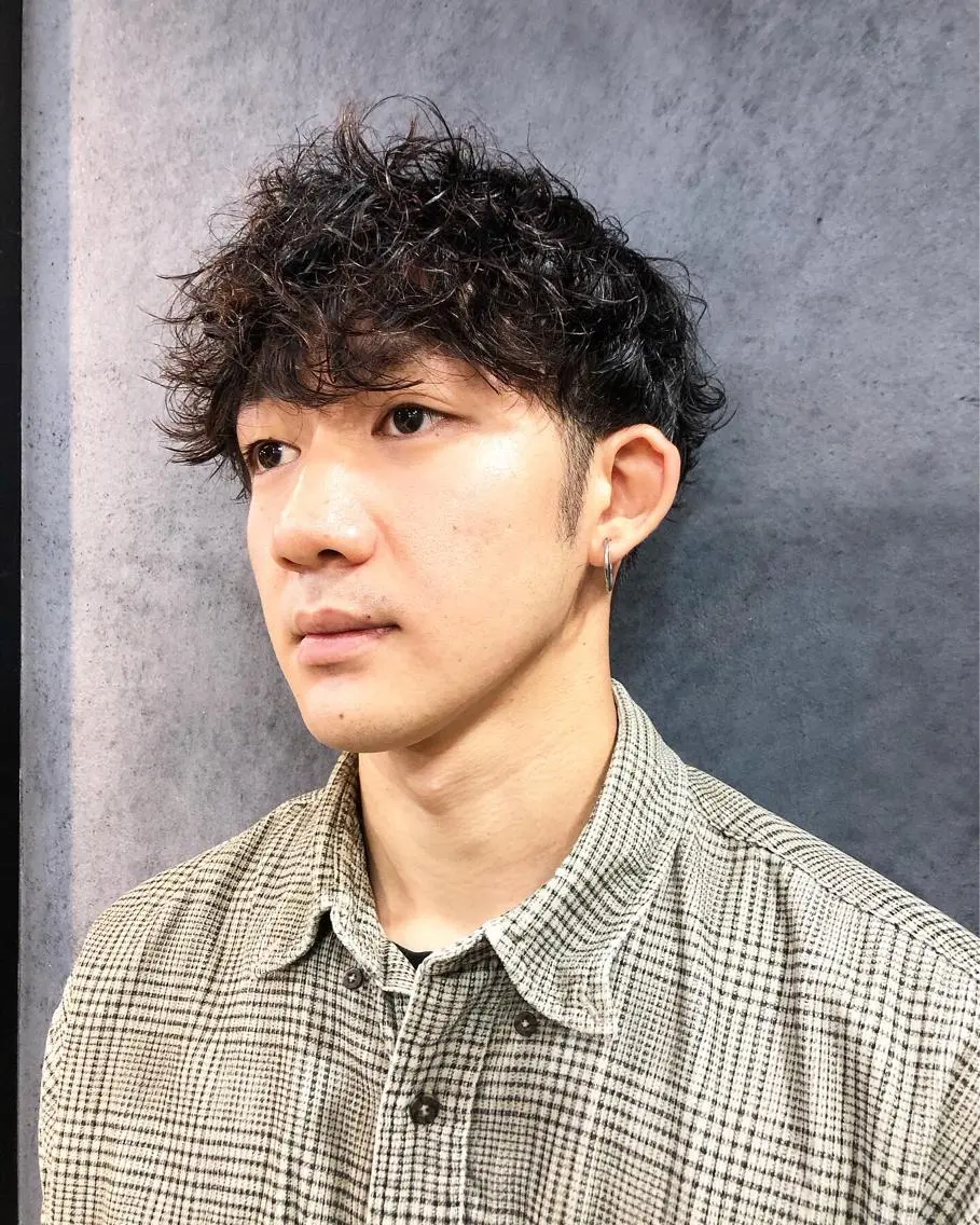 パーマ ヘアアレンジ メンズ マッシュ メンズパーマ 波巻きパーマ カット パーマ トリートメント ヘアセット メンズ特化✂️栗原 侑也のヘアスタイル