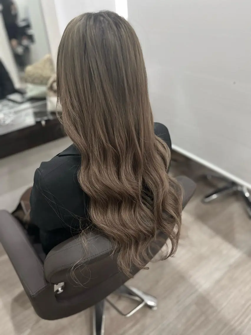 ロング ヘアカラー トリートメント エクステ TSUBAKI /グランディールのヘアスタイル