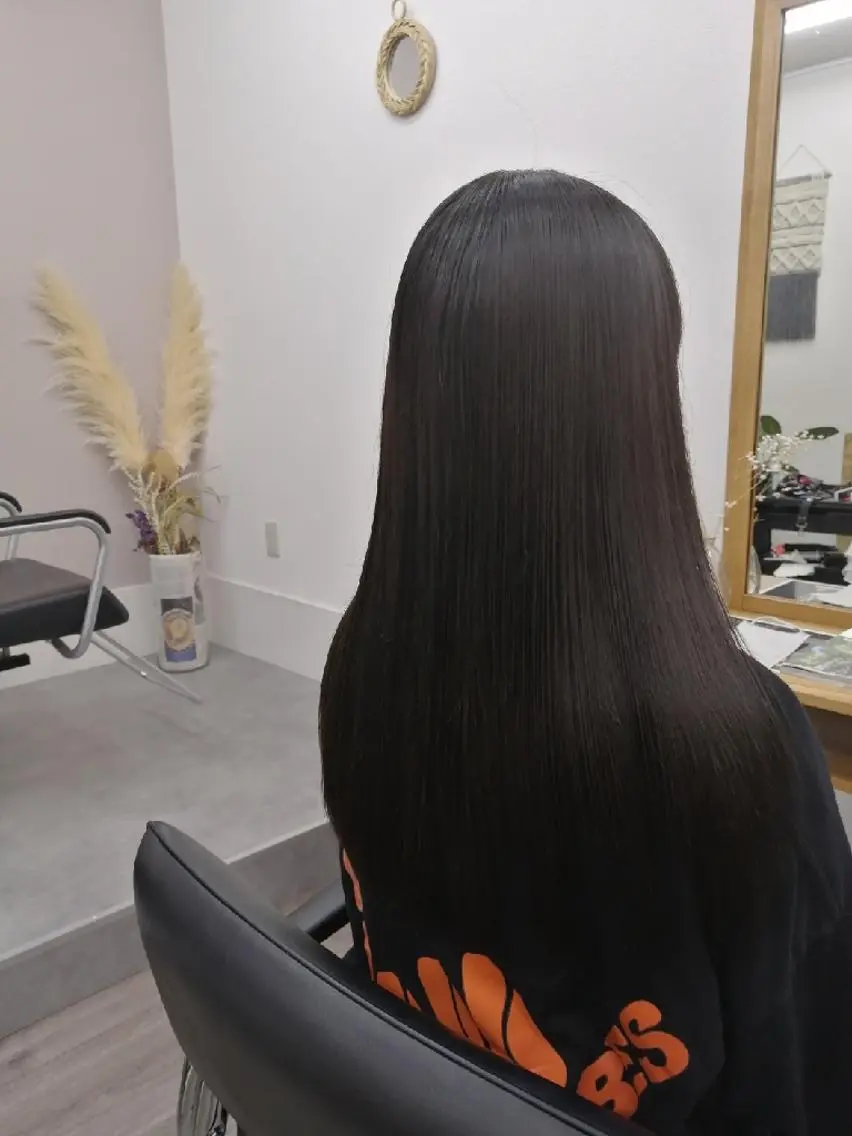ロング トリートメント かみゆい ｃａｍｉｙｕｉのヘアスタイル