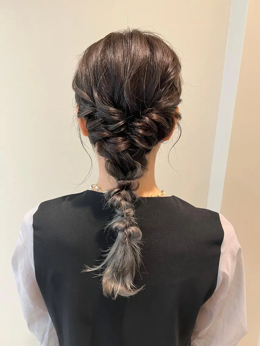 ロング ヘアアレンジ ヘアセット THINK SHOP sakiのヘアスタイル