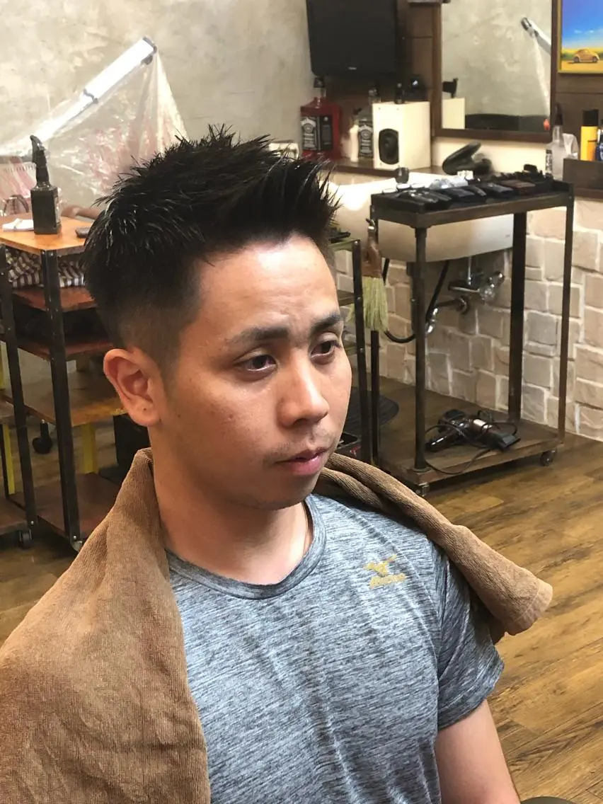 ショート ナイルプラス ヨウのヘアスタイル