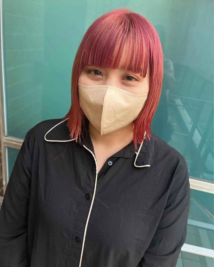 ミディアム カラー パーマ ヘアアレンジ メンズ キッズ ネイル マツエク・マツパ アイブロウ メンズブリーチ ブリーチ ケアブリーチ ピンクカラー 眉カラー 久木原 ゆりのヘアスタイル