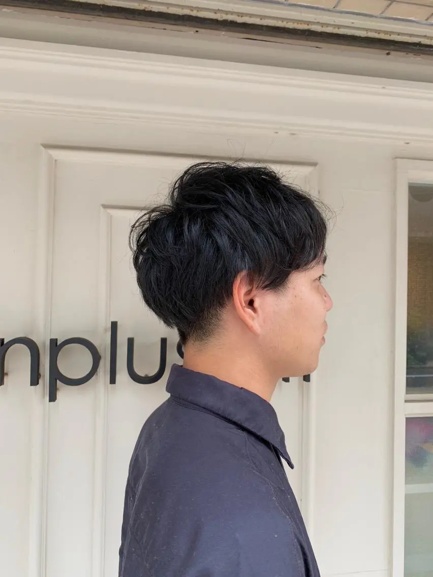 メンズ マッシュ カット ナカジマ ハルカのヘアスタイル