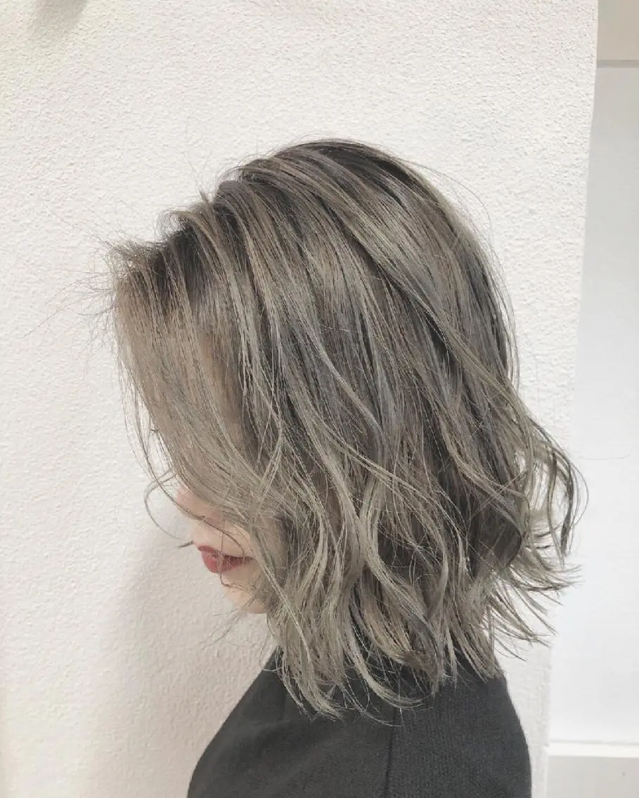 ショート カラー ヘアアレンジ 透明感/レイヤー 🇰🇷tomonaのヘアスタイル