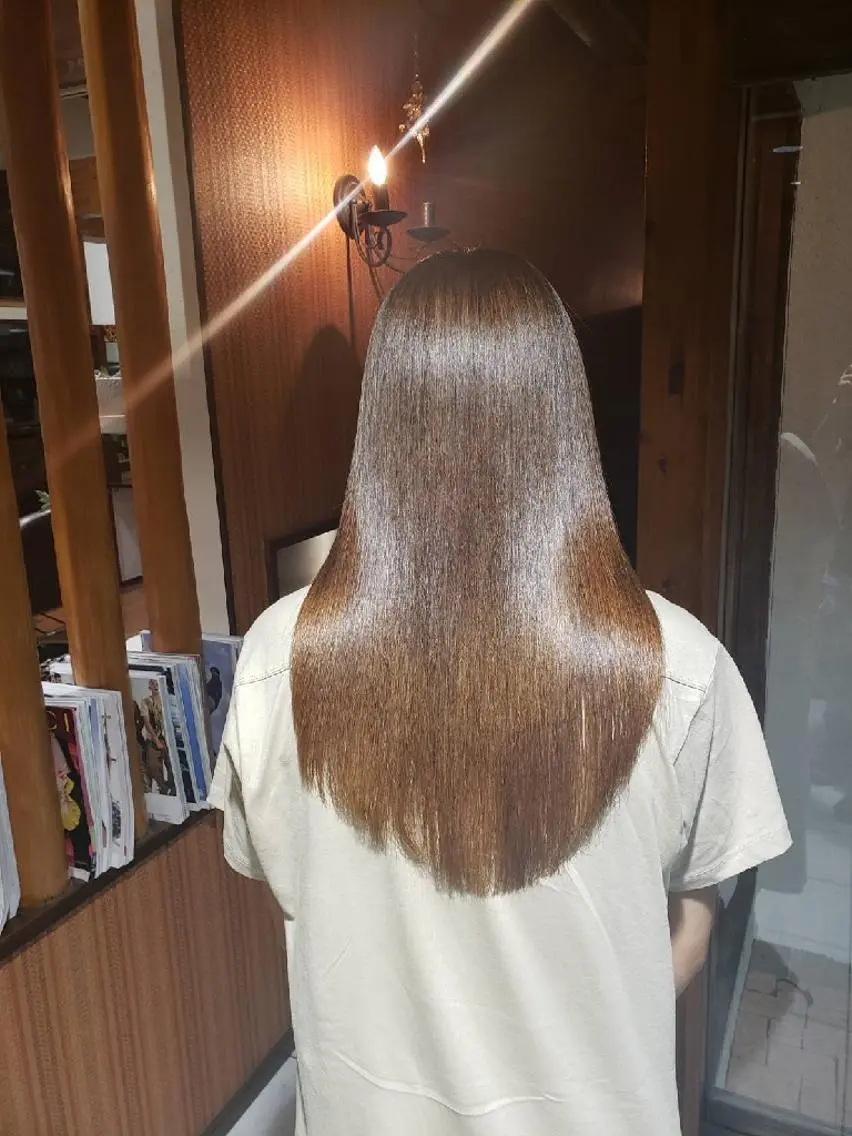 ロング 青山 早智子のヘアスタイル