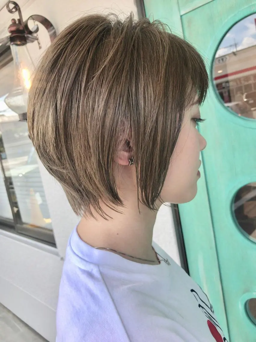ショート カラー カット ヘアカラー レイヤーカット匠 イソザキノリユキのヘアスタイル