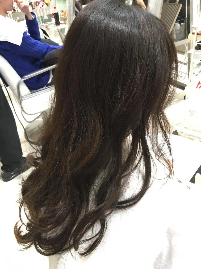 ロング 似合う髪型が 分からない方へのヘアスタイル