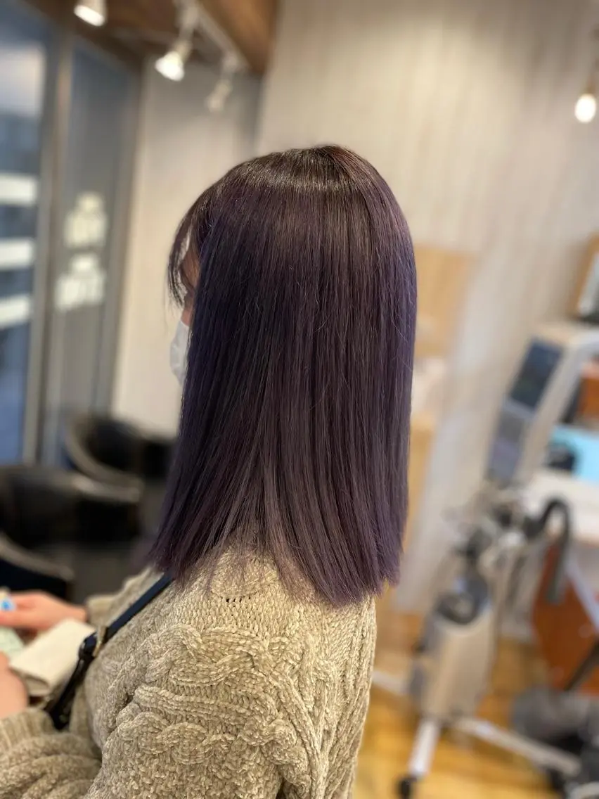 ミディアム カラー ハイトーンカラー パープルカラー カット ヘアカラー トリートメント ♡ yumaのヘアスタイル