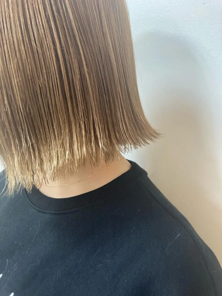 ミディアム 阪口 依美奈のヘアスタイル