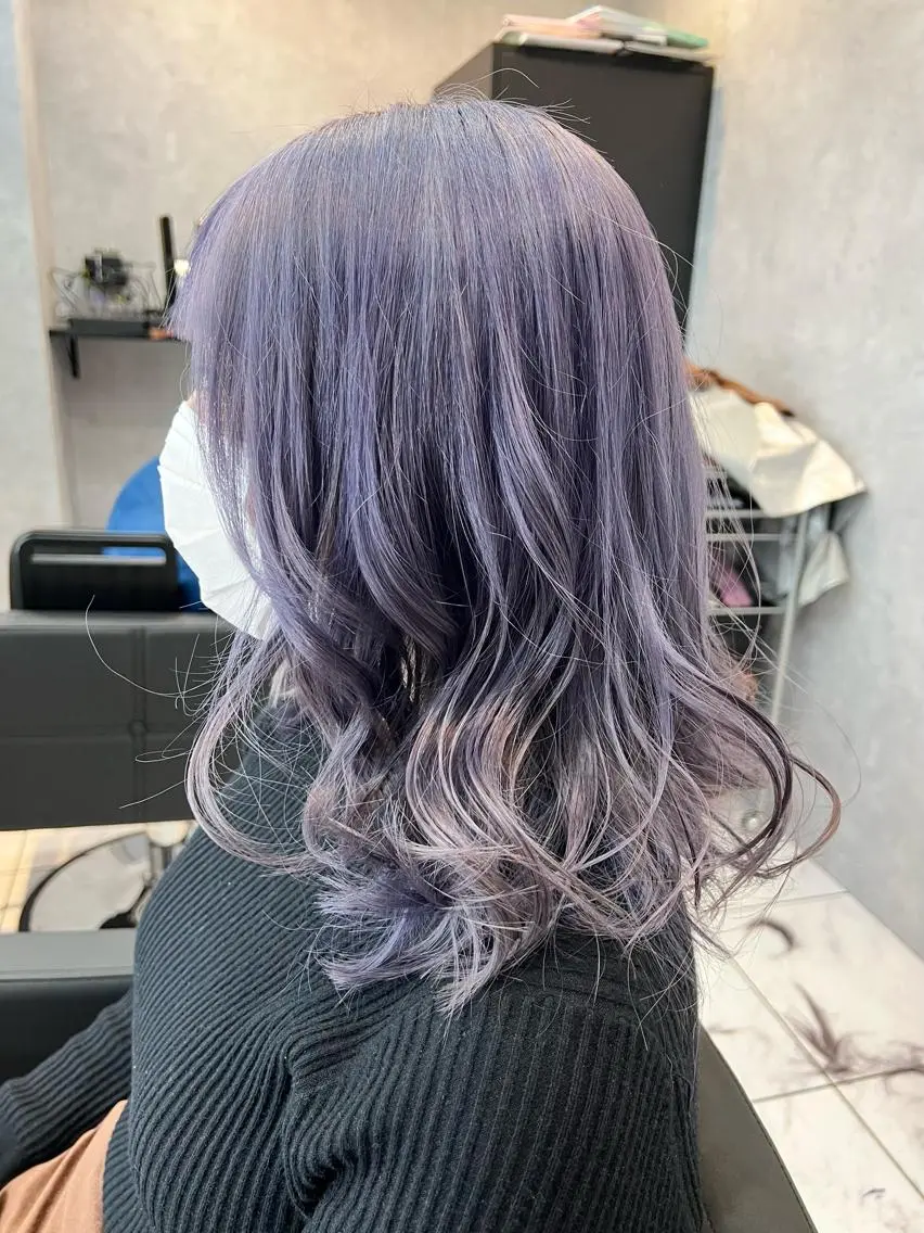 カラー SALOWIN栄 高須大貴のヘアスタイル