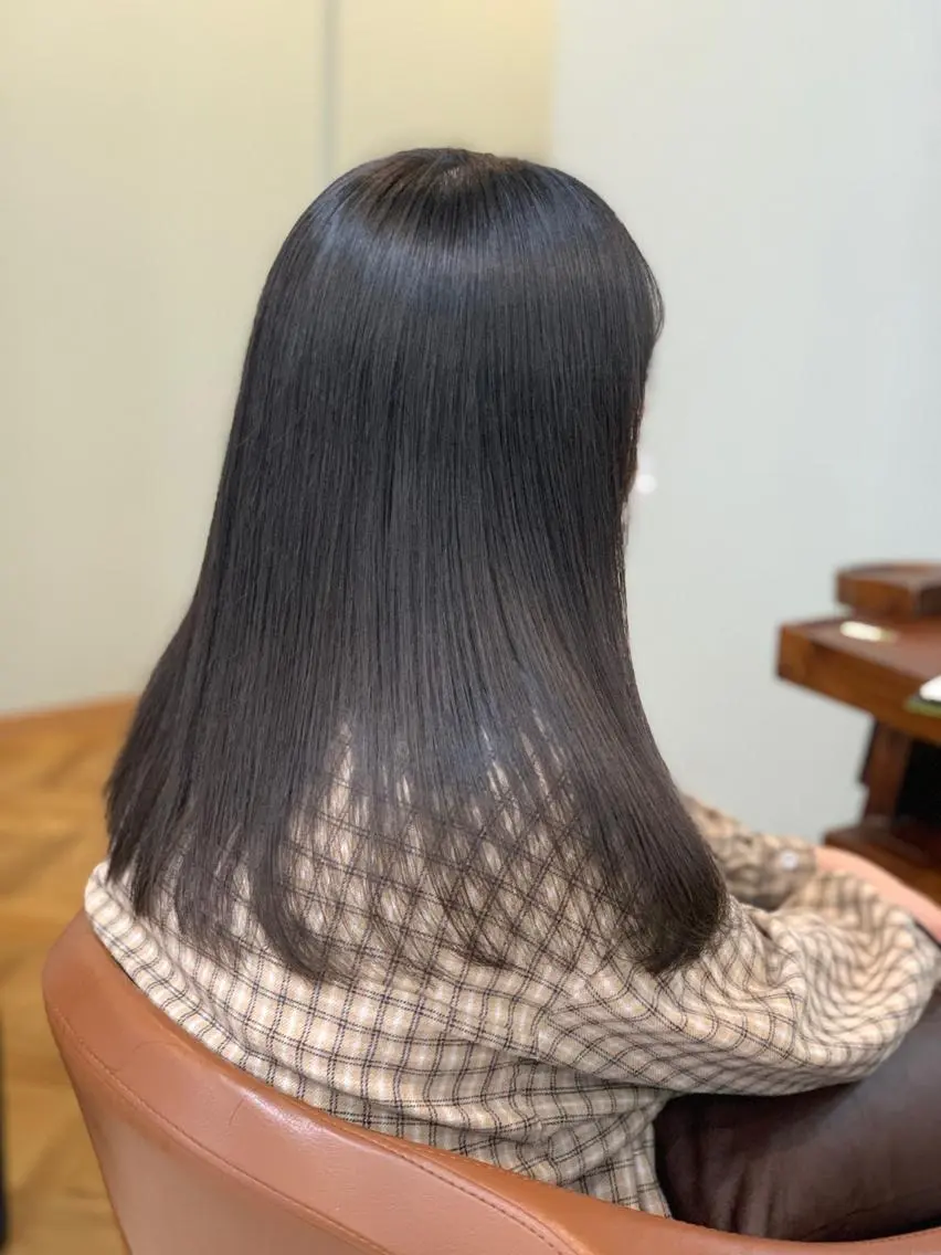 セミロング カット ヘアカラー トリートメント （ayame） minoruのヘアスタイル