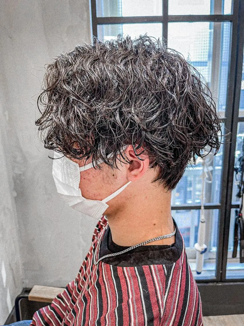 ショート パーマ メンズ フェードカット マッシュ メンズパーマ スキンフェード メンズツイストパーマ カット パーマ トリートメント ヘアセット TAKE高崎 メンズパーマ特化のヘアスタイル